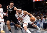 太阳队惨败后更衣室爆发冲突，主帅回应，大家.-开云